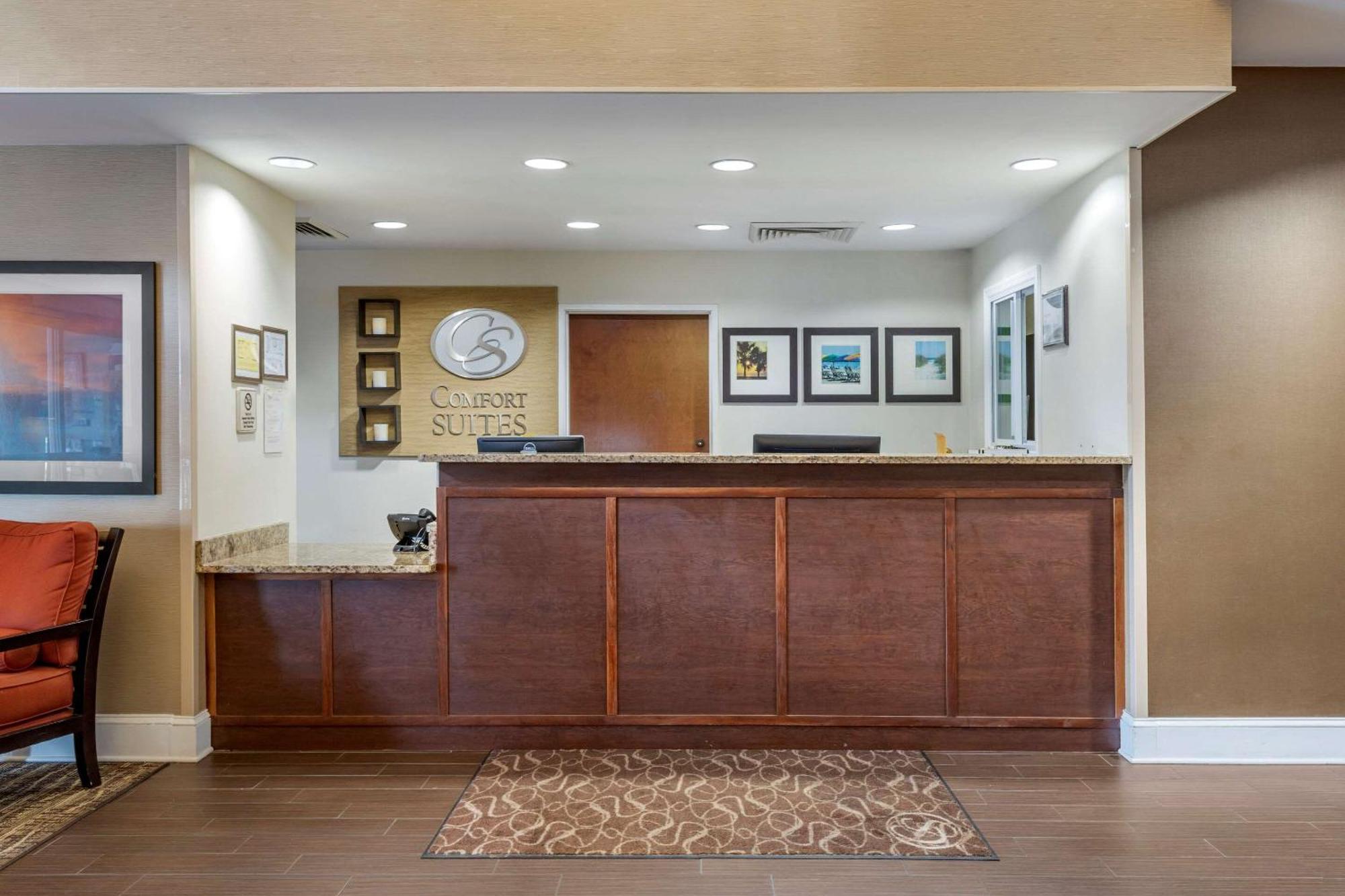 Comfort Suites Myrtle Beach Central Экстерьер фото